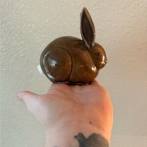 RARE VINTAGE G Kuhn Brown Ceramic Rabbit Figurine Cotton Ball Dispenser signed